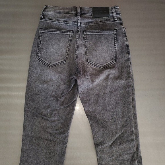 Everlane Washed Black High Rise Slim Straight Denim Jeans 25 - Picture 4 of 9